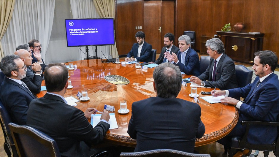 La inflación de alimentos se aceleró un 300% en el inicio de marzo y pone en crisis el plan de Caputo