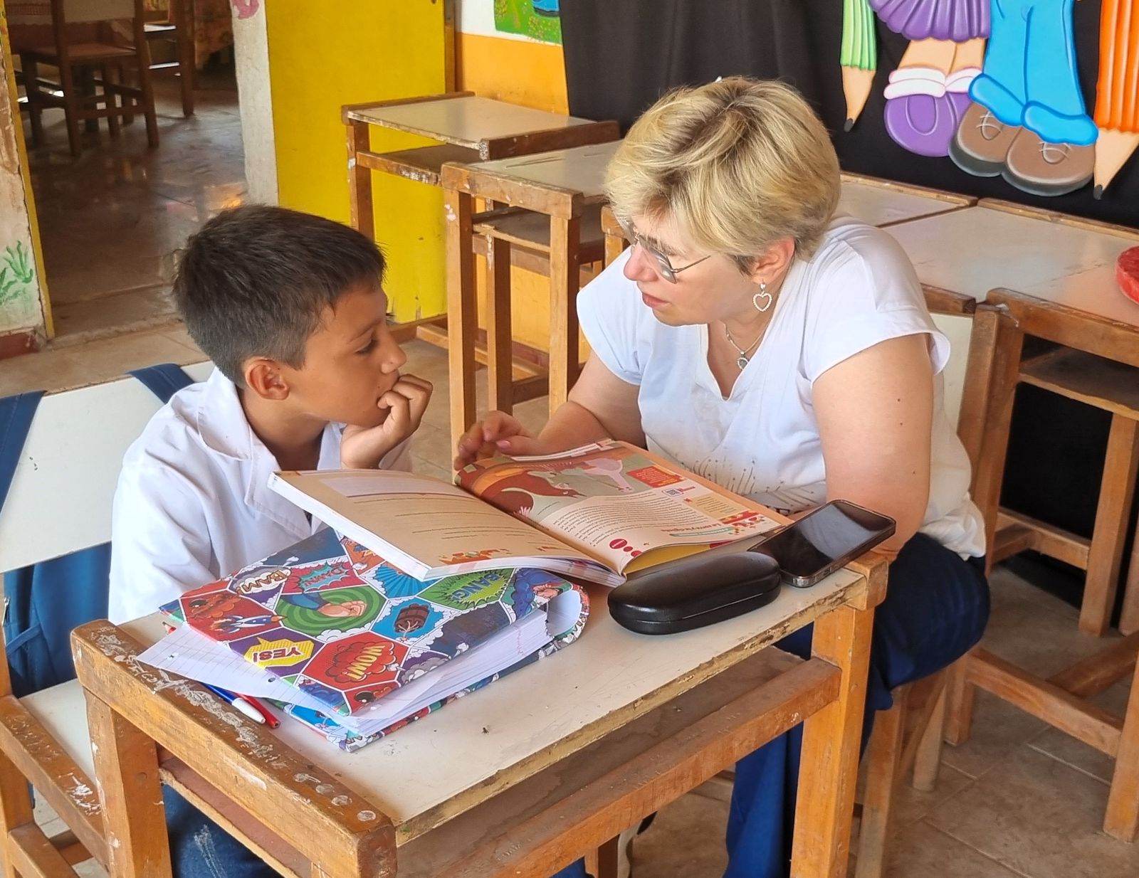 La ministra Naidenoff ratificó que la política educativa apunta a la lectura comprensiva