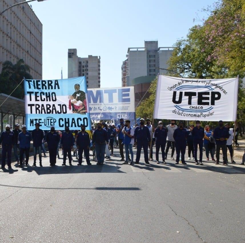 Referente Social Romina Palacios denunció al Gobernador por el accionar de la Policía en una de las últimas manifestaciones