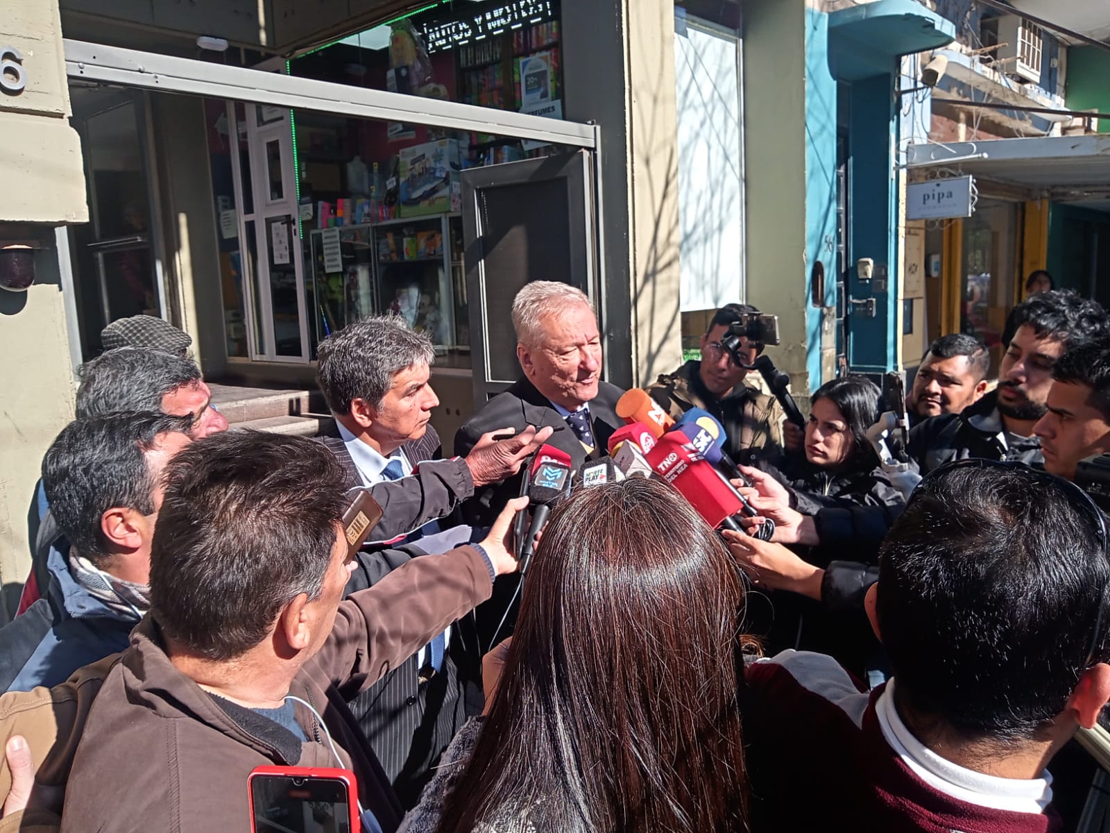 Representamos a Gustavo Martínez por que tomó la decisión de no callarse mas