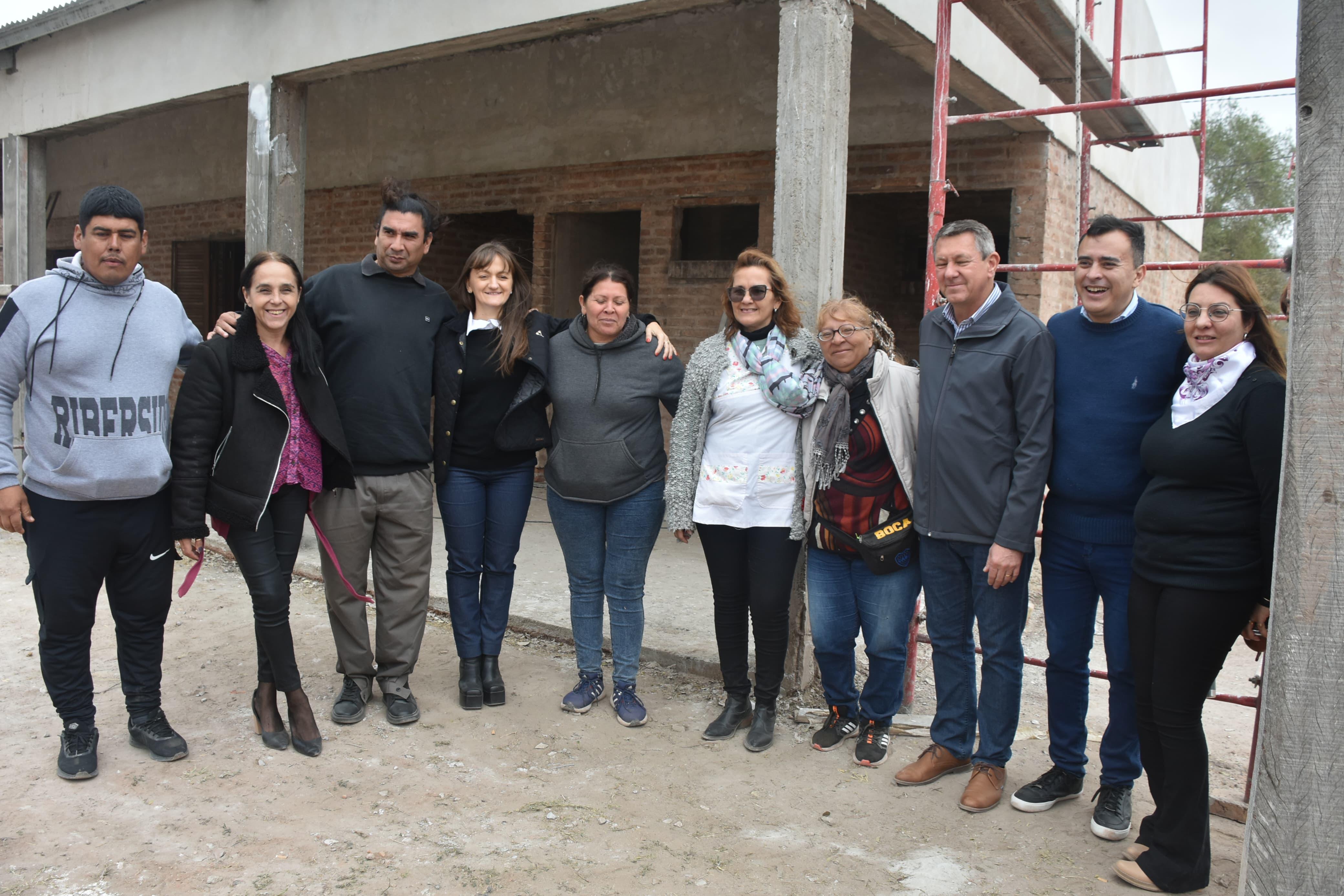 CHARATA: AVANCE DE IMPORTANTES OBRAS PARA LA COMUNIDAD, CON LA PRESENCIA DE LA VICEGOBERNADORA SCHNEIDER
