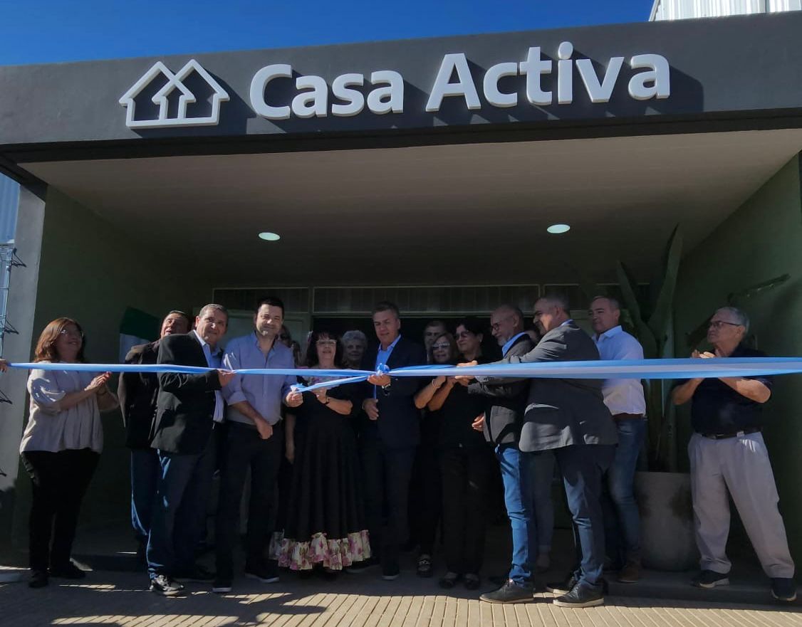 Sáenz peña: el gobernador zdero inauguró el espacio integral para adultos mayores “Casa Activa”