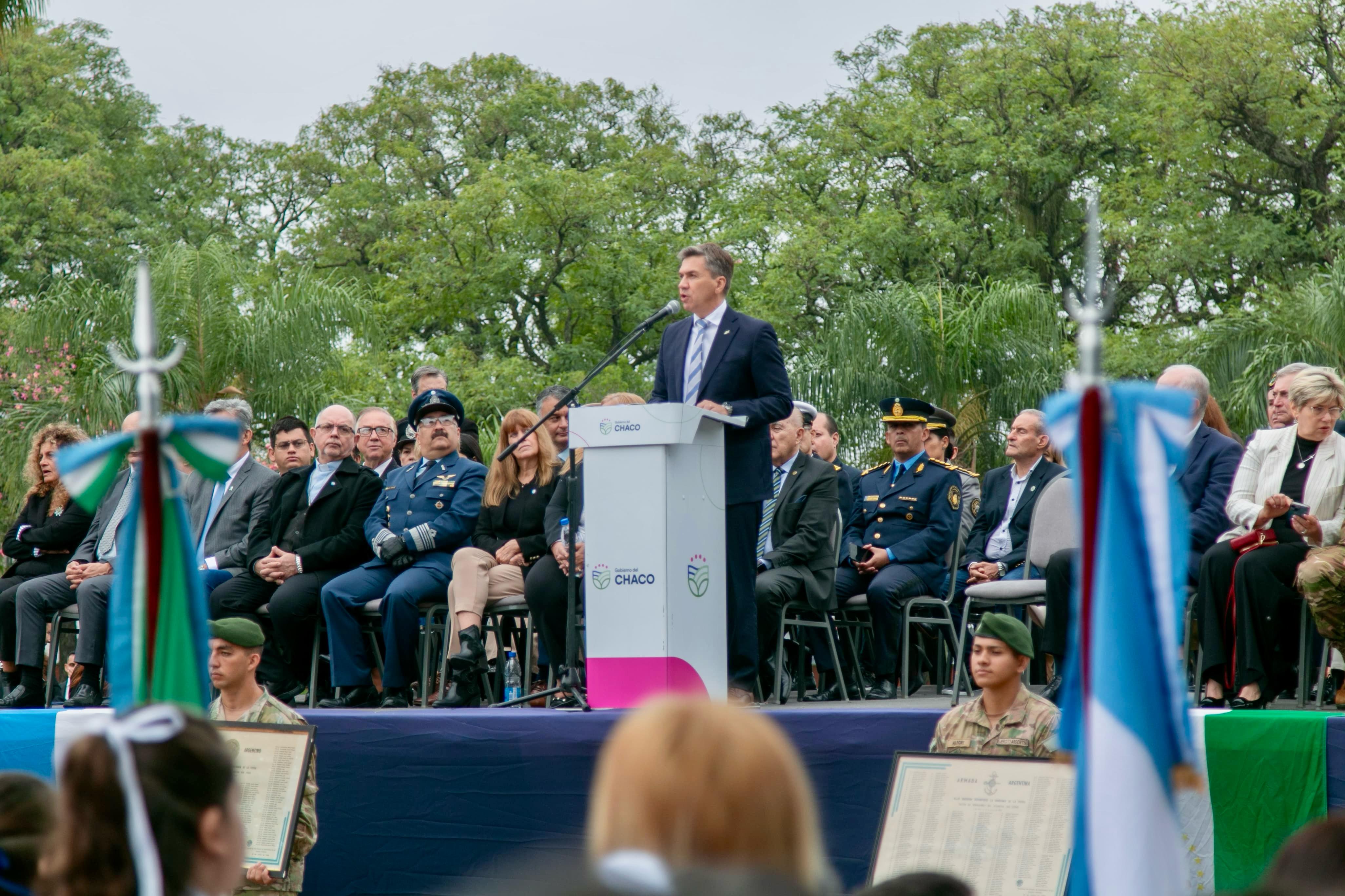 2 de abril: el Gobernador Zdero encabezó el acto central a 43 años de la gesta del atlántico sur