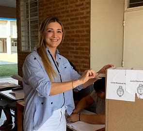 Claudia a lo Claudia destapó la hipocresía política de la UCR+LLA