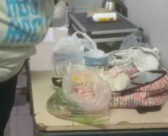 Descubren cocaína oculta en alimentos de un detenido