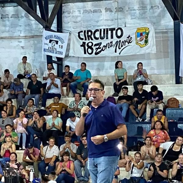 Imponente convocatoria de militantes del Cer peronistas y de distintos sectores