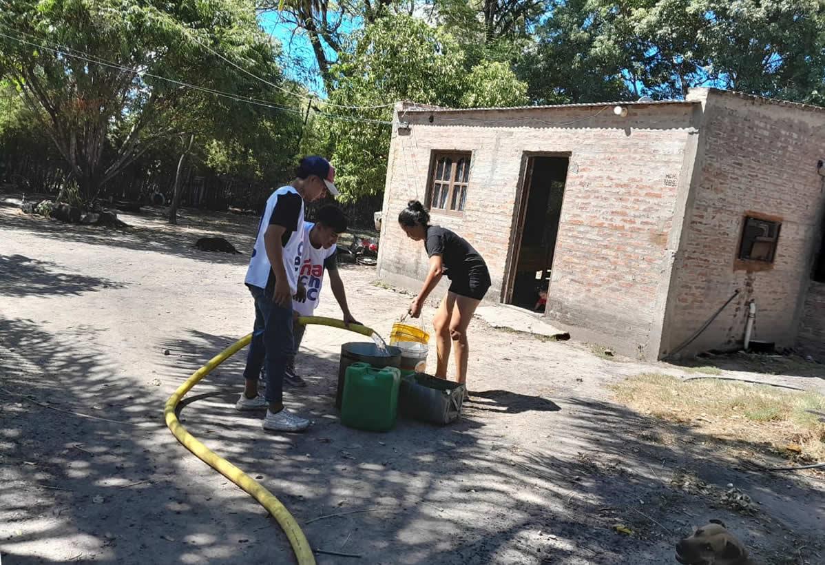 Anuncios vacíos del gobierno que contrastan con la realidad, todo sigue siendo Marketing de Campaña