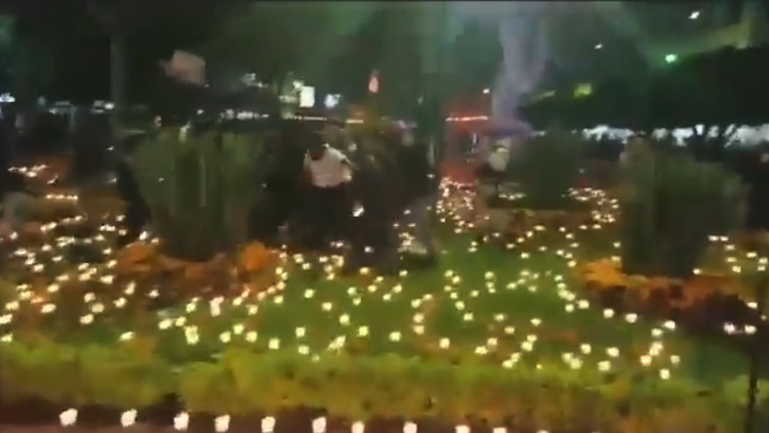 Momento de la balacera, en plena festividad, en la que fue asesinado alcalde mexicano