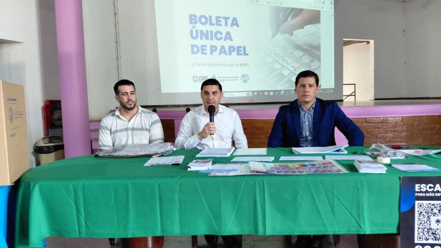 Ciucci acompañó una capacitación sobre Boleta Única de Papel y destacó la importancia de una ciudadanía informada