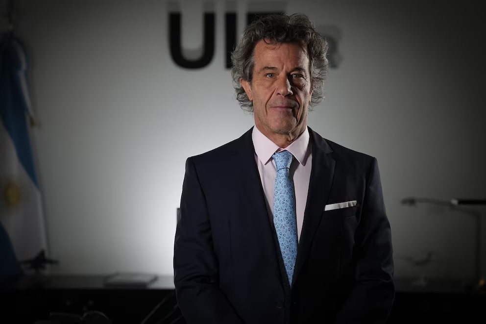 Renunció Paul Starc, titular de la Unidad de Información Financiera