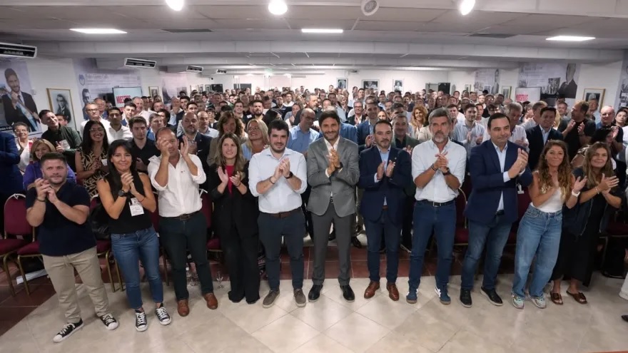 La UCR nacional se debate entre el apoyo a Javier Milei o una alianza de centro
