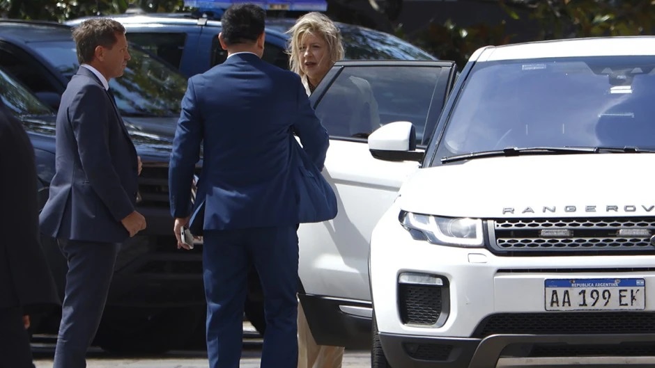 Monteoliva levantó la custodia de los establecimientos judíos y abrió un conflicto con la DAIA