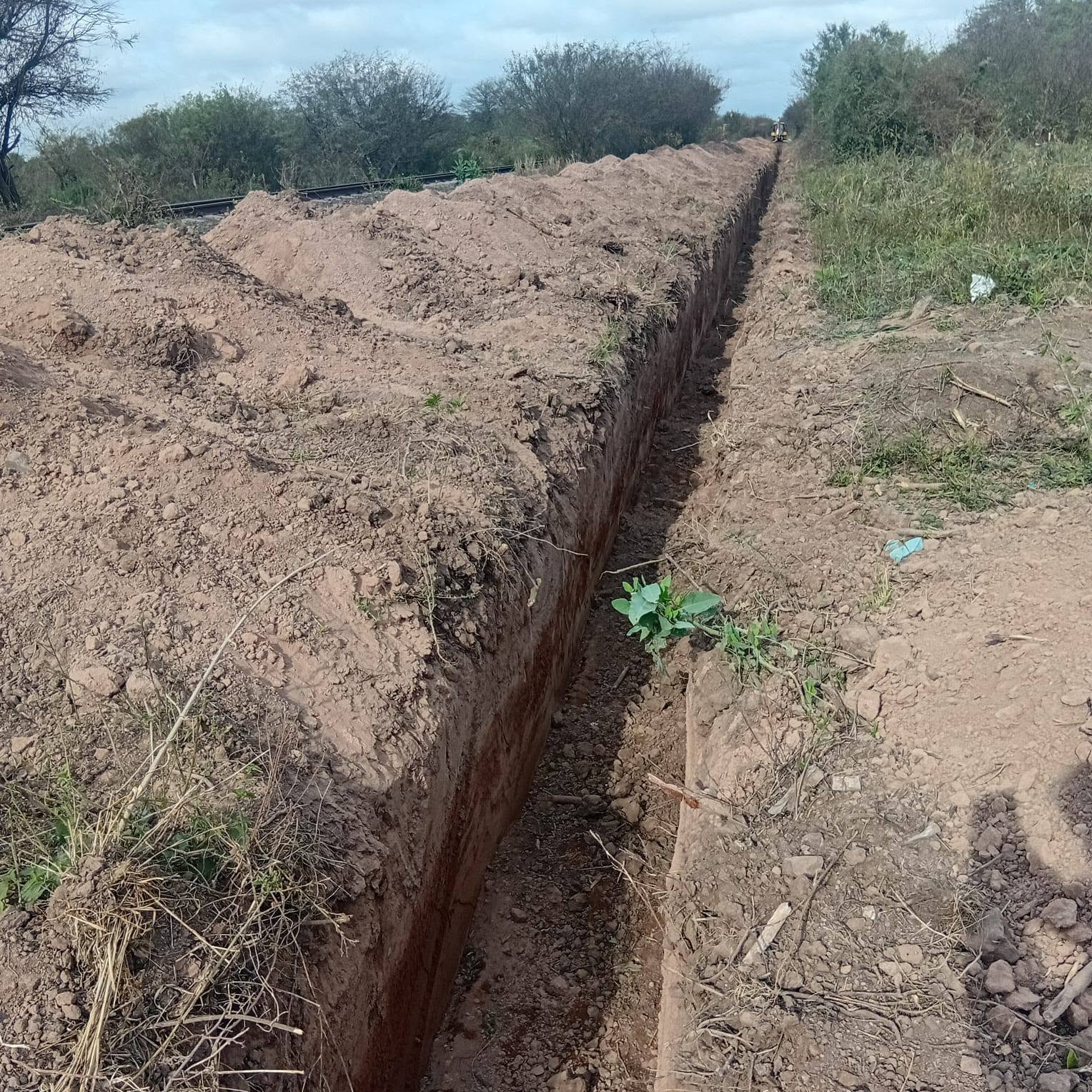 Campo Largo se prepara para las lluvias: Manuel Suárez profundiza las obras de desagües y canales