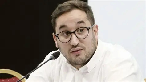 Pérez Pons y el error de confundir espontaneidad con falta de organización